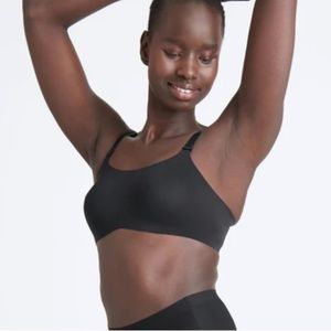 KNIX Evolution reversible bra wire free black/beige size 3 (36-38BC)